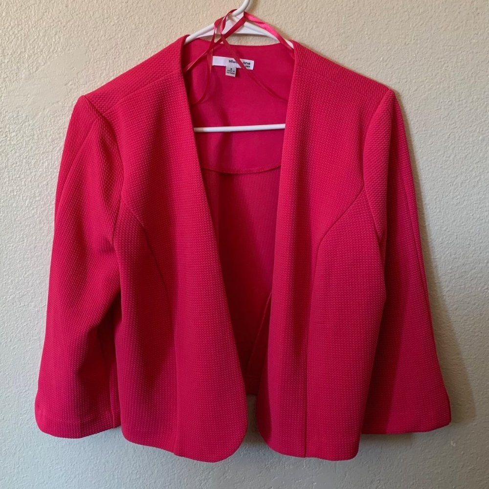 Studio One Magenta Bolero Cropped Jacket Size 6 NWOT